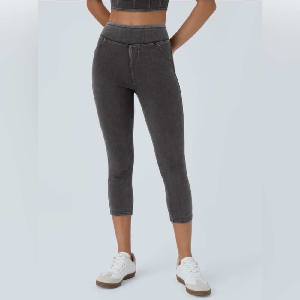 HALARA Charcoal Cropped High-Rise Ankle Jeans